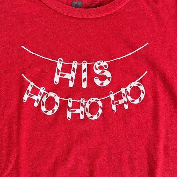 Hubs & Hers red “ His Ho Ho Ho” t-shirt - Picture 2 of 4